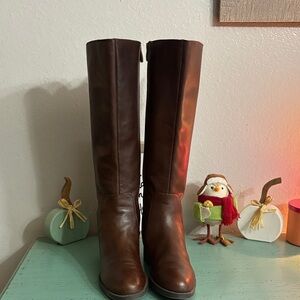 Franco Sarto Dark Brown Leather Boots SZ 6 box 167